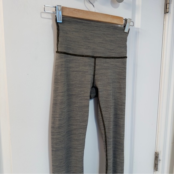 Lululemon Wunder Under High Rise Tight 28" *Luxtreme Sage Green 2 - Picture 9 of 10